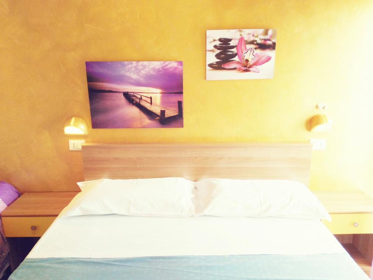 Hotel Simon Rimini Exterior photo